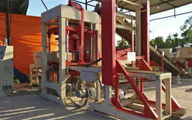 Fully Automatic Paver Block Making Machine